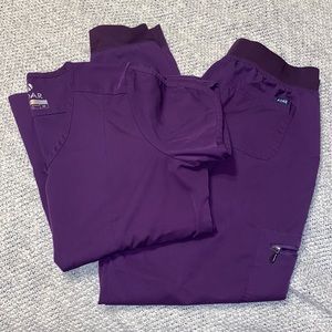 Adar pro jogger scrubs bottom and top
